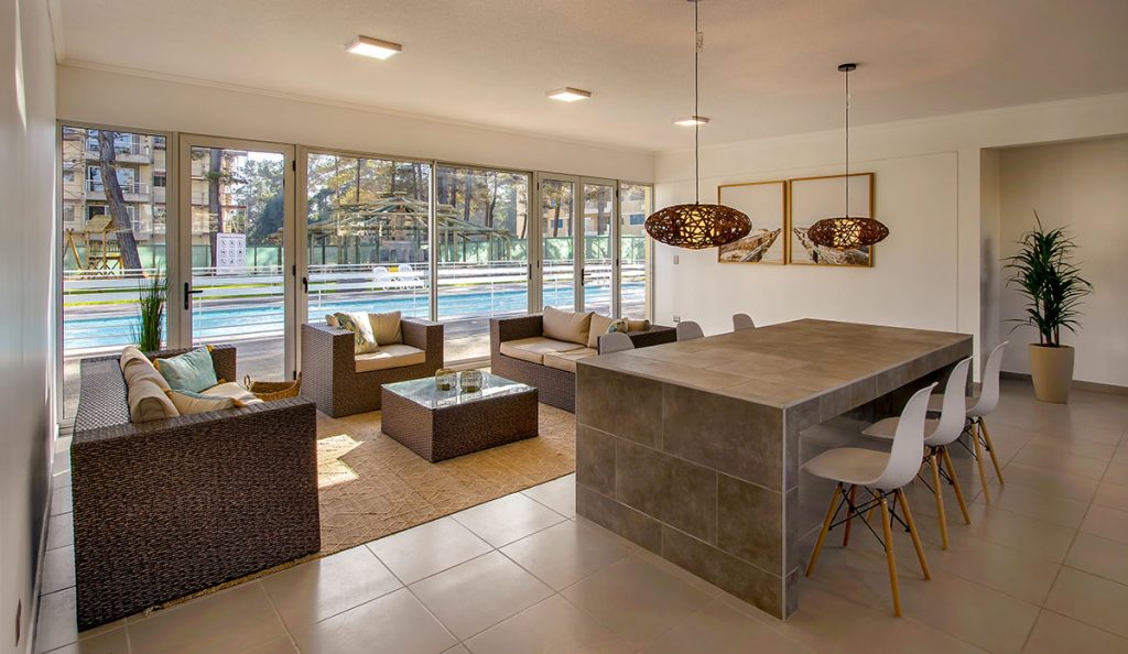 club house parquemar el tabo